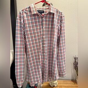 Mizzen+Main Red and Blue Plaid Button-Down Shirt